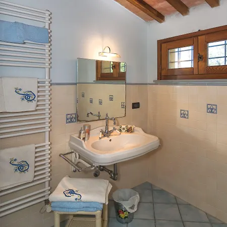 Pisa Holidays Couette-café Arena Metato